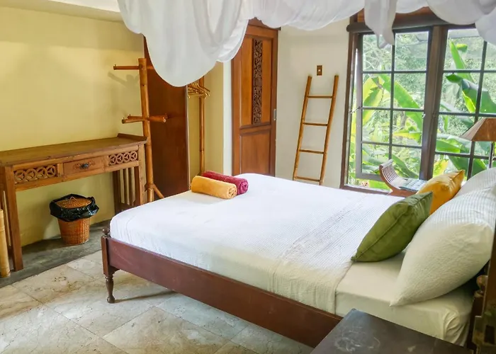 Room4, Number3